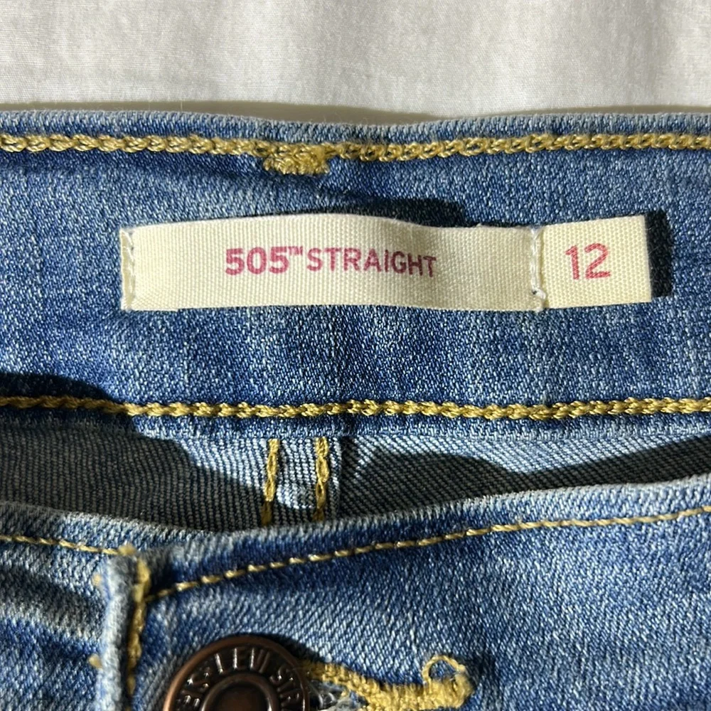 4th- Levi's 505 Straight Street Classic Jeans - Picture 6 of 11